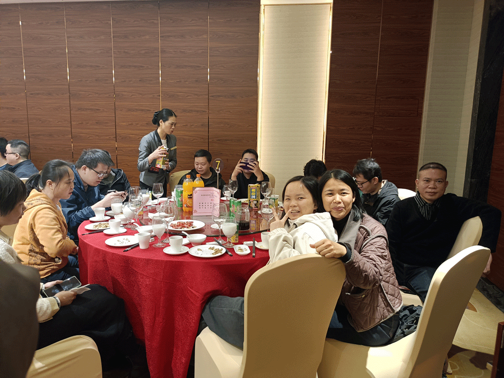 新程啟航，逸云天2025新年聯(lián)歡盛典圓滿(mǎn)結(jié)束